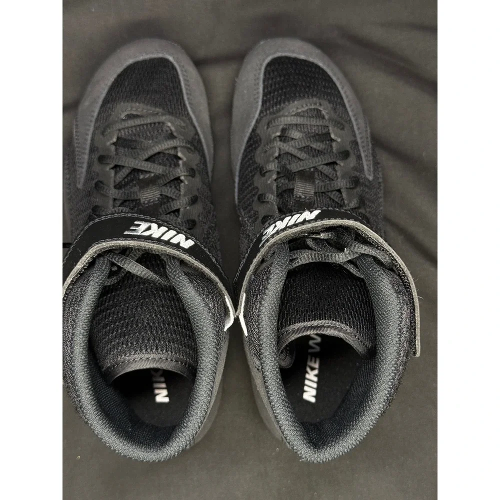 Nike Speedsweep VIII GS Kids Wrestling Shoes Black White HF9131-001‎ Size 3.5Y